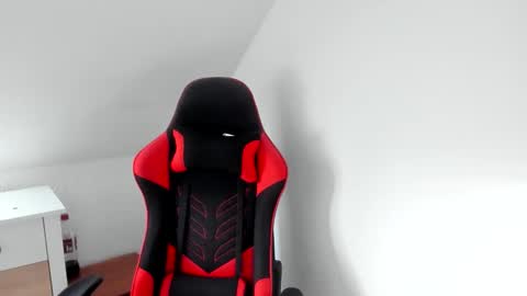 Snapshot of kozik1992 chatting on 10-19-25, 09:21 Bartek online show from 10-19-25, 09:21