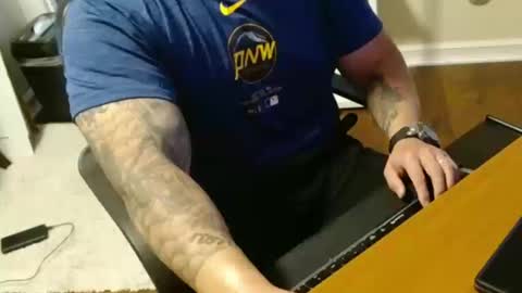 Snapshot of kp253 chatting on 10-10-25, 10:20 KP online show from 10-10-25, 10:20