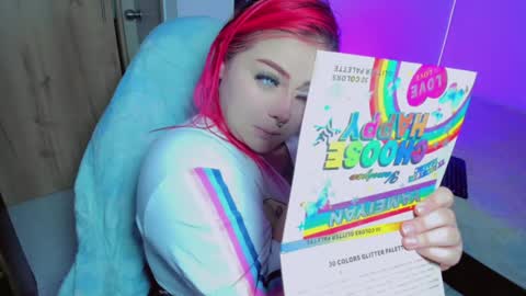 Khloe online show from 01-21-25, 04:43