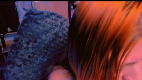 Khloe online show from 04-21-26, 02:51