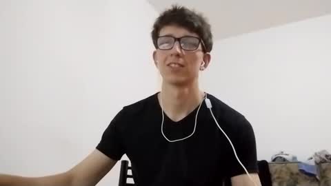 Facu online show from 01-04-25, 05:47