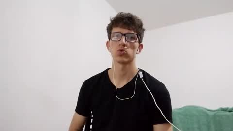 Facu online show from 02-27-25, 01:17