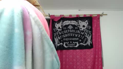 Snapshot of kratos_and_afrodita chatting on 01-16-26, 04:11 kratos_and_afrodita online show from 01-16-26, 04:11