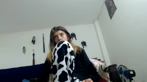 kratos_and_afrodita online show from 07-19-26, 03:43