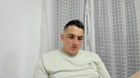 Snapshot of kratosfalcon chatting on 04-01-26, 03:40 Clark online show from 04-01-26, 03:40