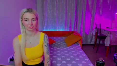 Lisandra online show from 02-22-25, 08:20