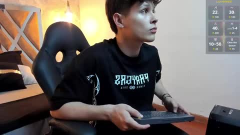 Snapshot of kraven_lust chatting on 05-07-26, 03:01 Kraven online show from 05-07-26, 03:01