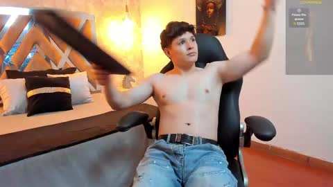 Snapshot of kraven_lust chatting on 05-09-26, 03:23 Kraven online show from 05-09-26, 03:23