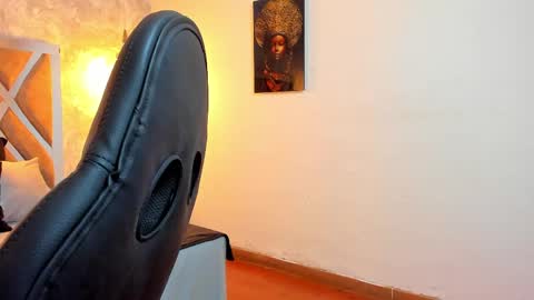Snapshot of kraven_lust chatting on 05-30-26, 03:58 Kraven online show from 05-30-26, 03:58