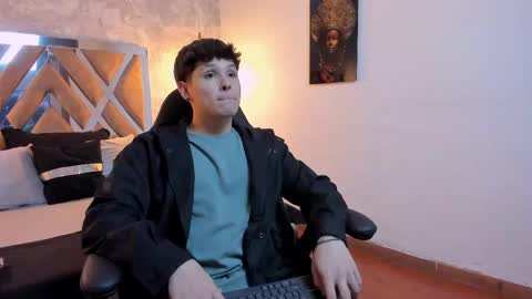 Snapshot of kraven_lust chatting on 06-06-26, 03:00 Kraven online show from 06-06-26, 03:00