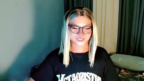 krezikeed online show from 05-18-26, 03:51
