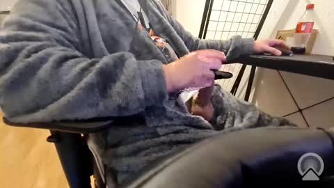 krime59100 online show from 12-17-25, 03:23