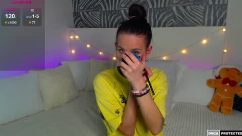 Snapshot of kris_167 chatting on 02-05-25, 09:07 Kris online show from 02-05-25, 09:07