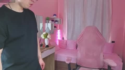 Snapshot of kris_braun chatting on 03-05-26, 05:25 kris_braun online show from 03-05-26, 05:25