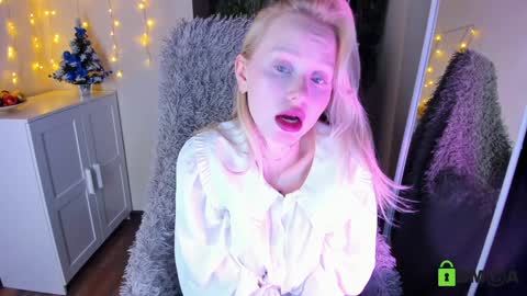 kris_grant online show from 12-27-24, 01:18