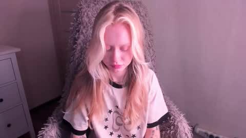 kris_grant online show from 10-25-25, 10:34