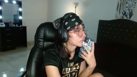 Krisha Ivanov online show from 09-13-25, 07:08