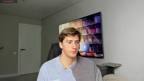 Snapshot of krishort chatting on 05-10-26, 08:30 krishort online show from 05-10-26, 08:30