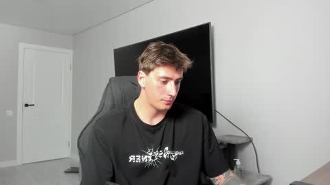 Snapshot of krishort chatting on 05-31-26, 10:11 krishort online show from 05-31-26, 10:11