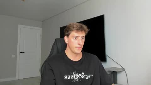 Snapshot of krishort chatting on 06-03-26, 11:02 krishort online show from 06-03-26, 11:02