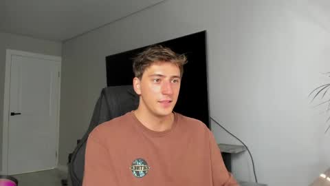 Snapshot of krishort chatting on 06-05-26, 08:53 krishort online show from 06-05-26, 08:53