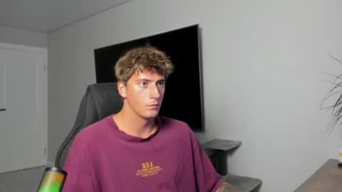 Snapshot of krishort chatting on 07-02-26, 10:21 krishort online show from 07-02-26, 10:21