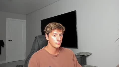 Snapshot of krishort chatting on 07-06-26, 03:03 krishort online show from 07-06-26, 03:03