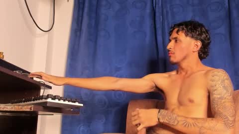 Kriss online show from 02-10-26, 04:27