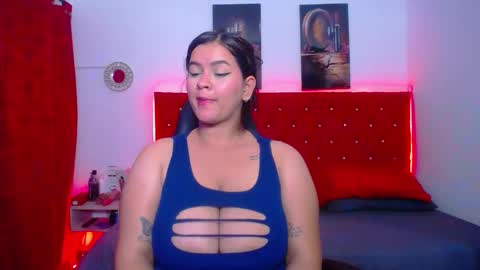 kriss_sweetboobs online show from 02-05-25, 02:37