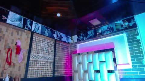 kriss_sweetboobs online show from 04-05-26, 11:40