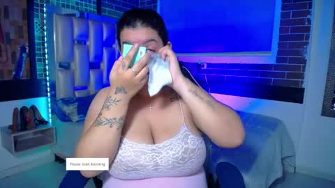 kriss_sweetboobs online show from 04-23-26, 12:51