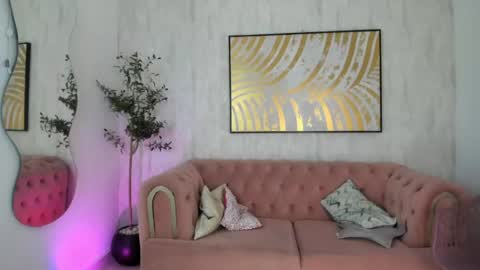 Krisstine  online show from 04-22-26, 12:18