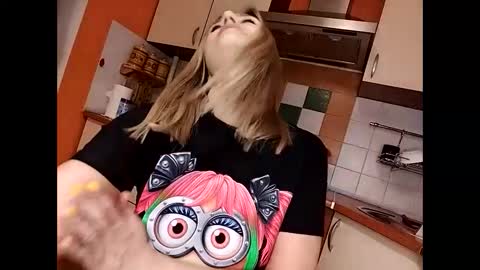 Snapshot of krisssexi chatting on 02-09-25, 10:11 KrissSexi online show from 02-09-25, 10:11