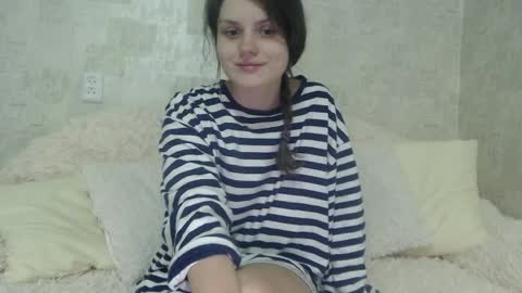 krissvoss online show from 04-06-26, 09:16