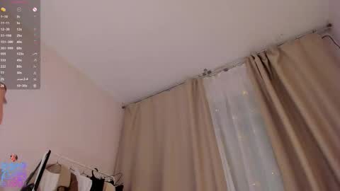 Snapshot of krista_darling chatting on 12-13-25, 07:53 KristaMerry online show from 12-13-25, 07:53