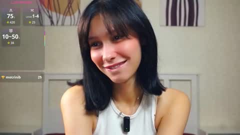 Snapshot of kristanalosa chatting on 09-12-25, 08:20 Emma online show from 09-12-25, 08:20