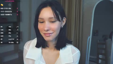 Snapshot of kristanalosa chatting on 09-22-25, 07:38 Emma online show from 09-22-25, 07:38