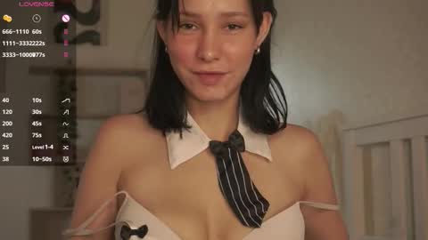 Snapshot of kristanalosa chatting on 10-02-25, 07:43 Emma online show from 10-02-25, 07:43