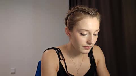 kristandaty online show from 02-09-26, 11:47