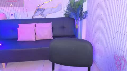 kristen_tay online show from 04-20-26, 03:09