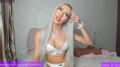 Kris the doll online show from 03-11-26, 12:38