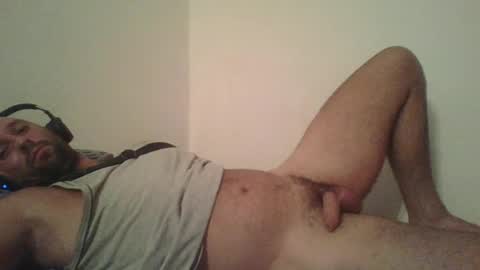 Snapshot of kristian92nrw chatting on 06-22-26, 11:13 kristian92nrw online show from 06-22-26, 11:13
