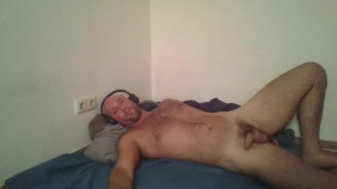 Snapshot of kristian92nrw chatting on 06-30-26, 10:00 kristian92nrw online show from 06-30-26, 10:00