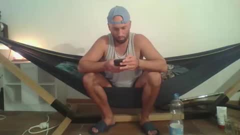 Snapshot of kristiannrw92 chatting on 06-03-26, 06:13 kristiannrw92 online show from 06-03-26, 06:13
