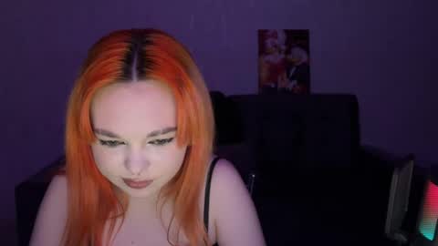 Snapshot of kristibiz chatting on 01-15-26, 11:41 kristibiz online show from 01-15-26, 11:41