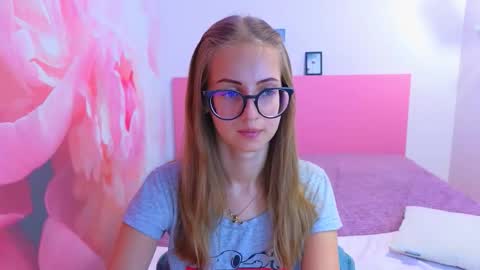 Kristina Adel online show from 09-15-25, 06:46