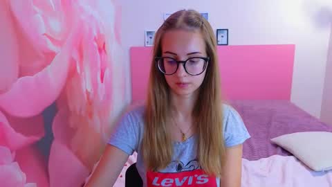 Kristina Adel online show from 10-06-25, 06:55