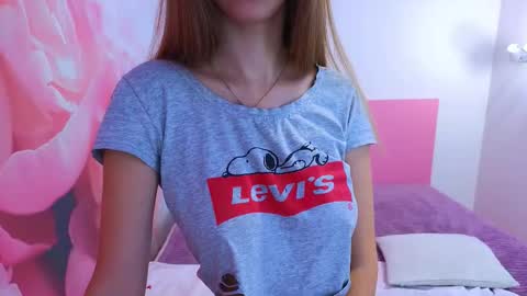 Kristina Adel online show from 10-16-25, 06:36