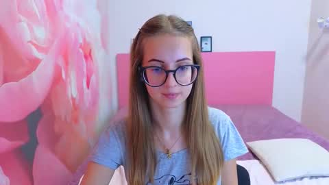 Kristina Adel online show from 11-13-25, 08:13