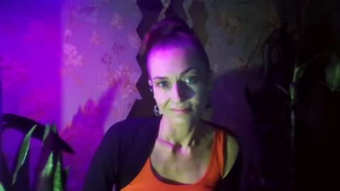 Snapshot of kristinagold44 chatting on 01-11-25, 10:18 Kristina online show from 01-11-25, 10:18